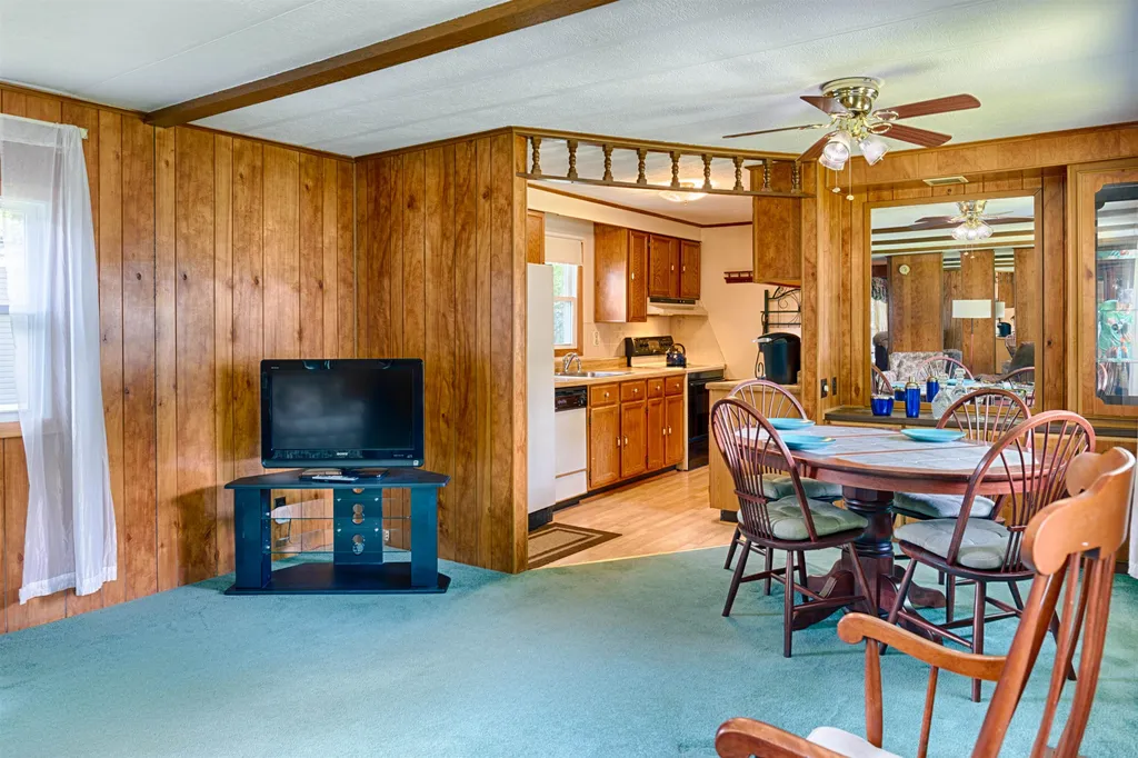 21 Alice Drive Concord NH 03303
