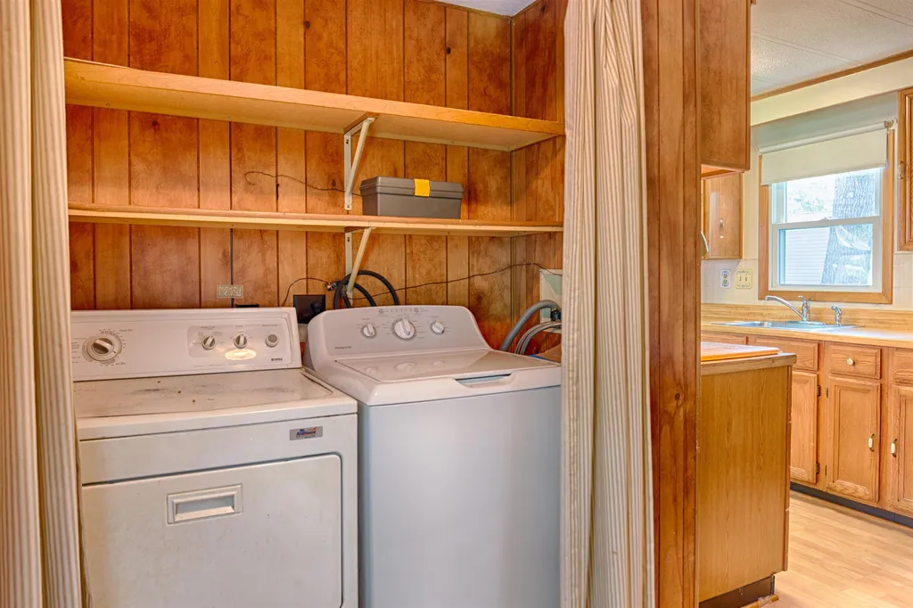 21 Alice Drive Concord NH 03303