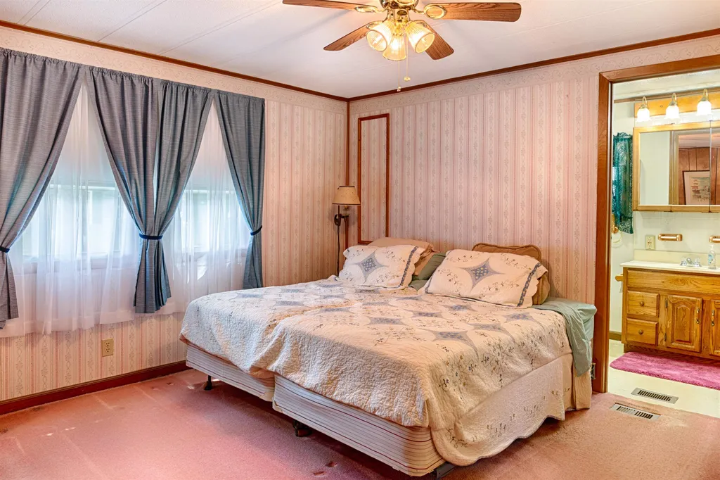 21 Alice Drive Concord NH 03303