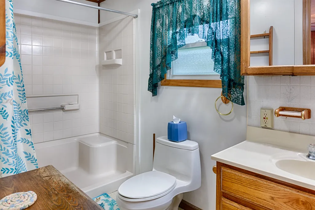 21 Alice Drive Concord NH 03303