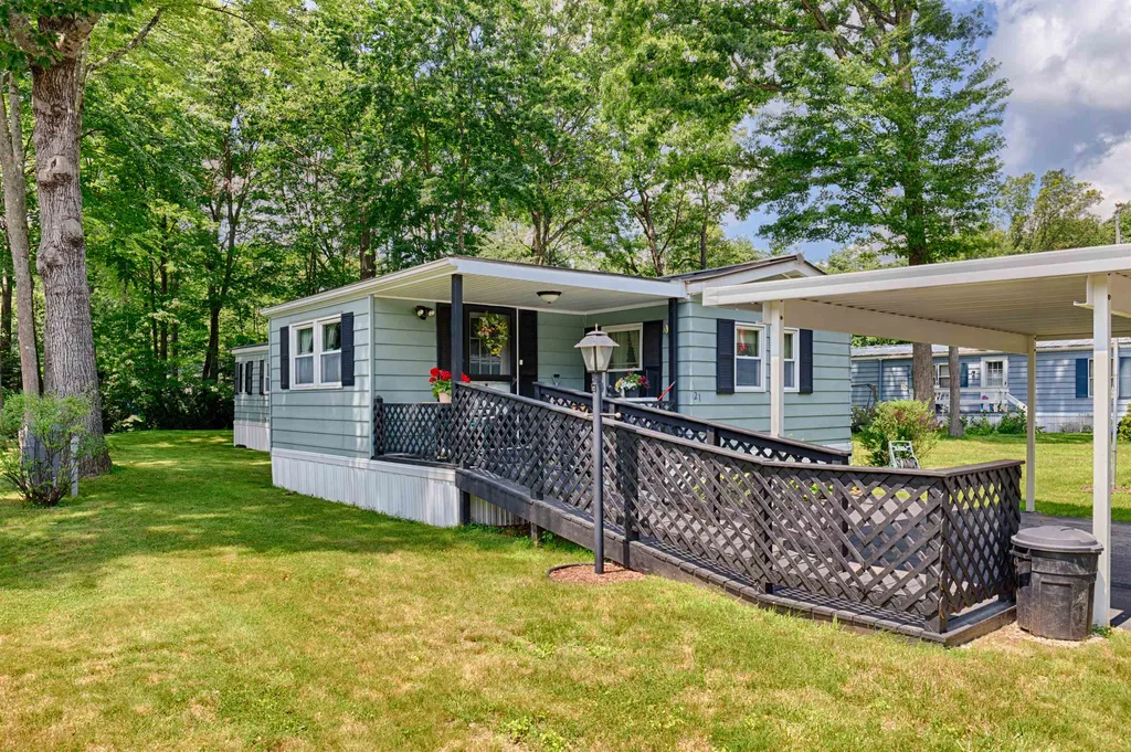 21 Alice Drive Concord NH 03303