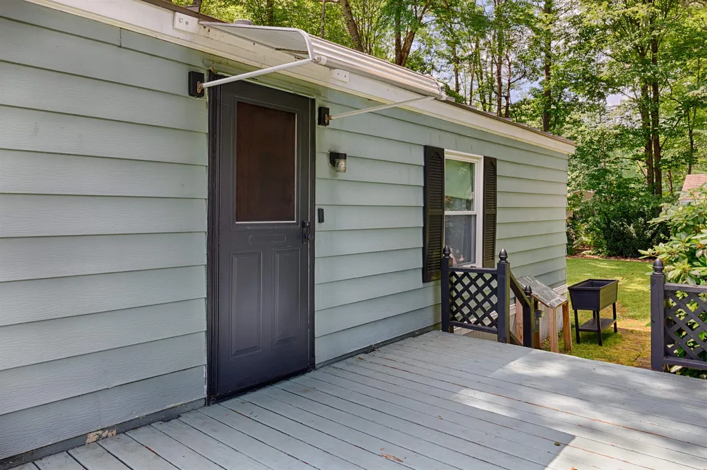 21 Alice Drive Concord NH 03303