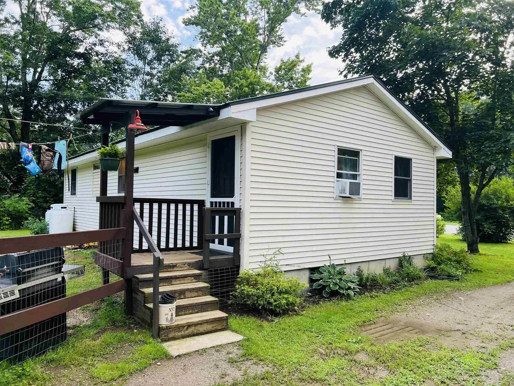 1295 Lake Dunmore Road Leicester VT 05733