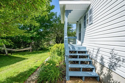 16 Lilac Lane Belmont NH 03220