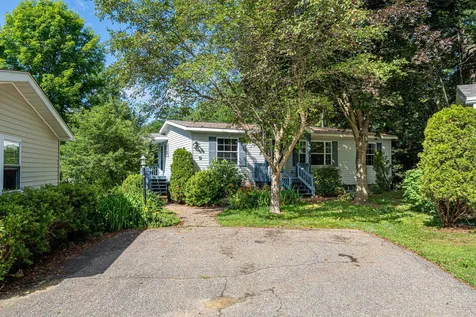 16 Lilac Lane Belmont NH 03220