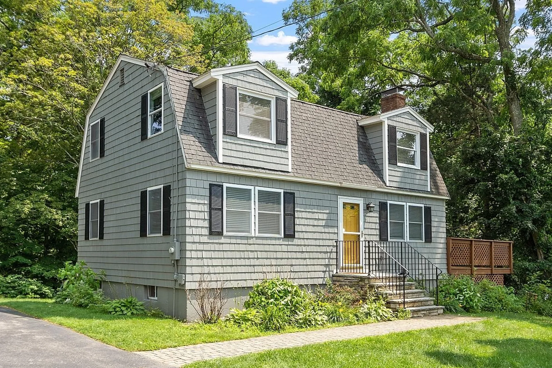 106 North Lowell Road Windham NH 03087