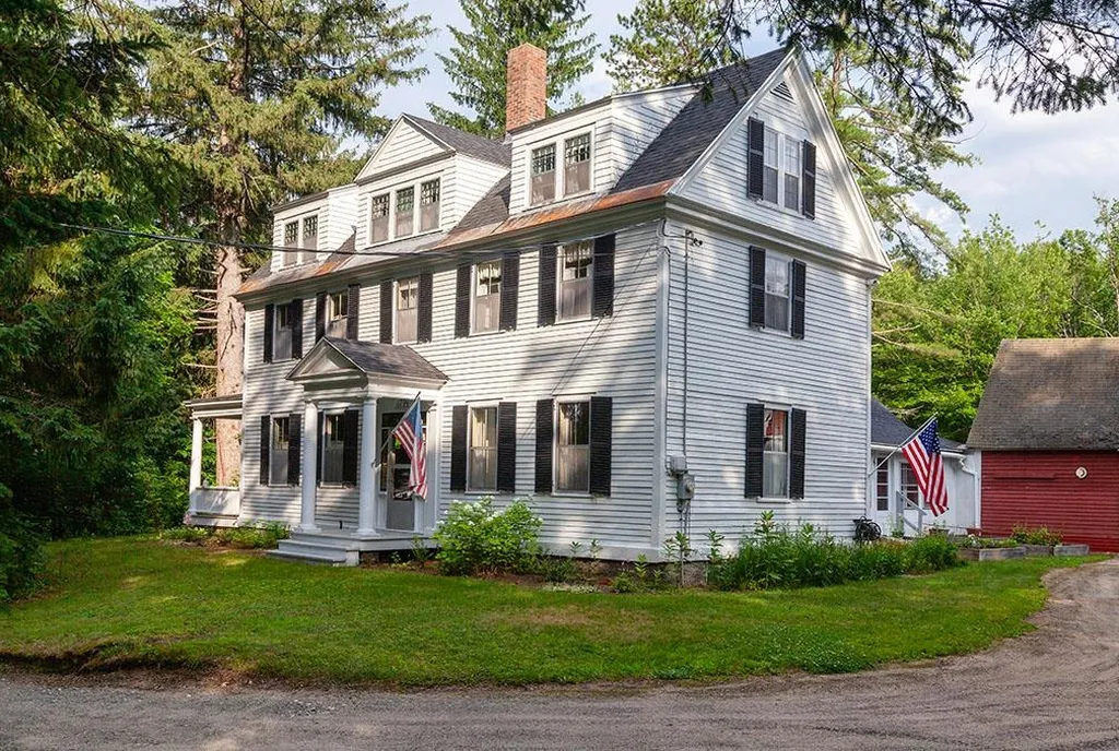 90 Elm Street Lancaster NH 03584