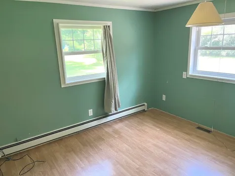 195 South Maple Street Vergennes VT 05491