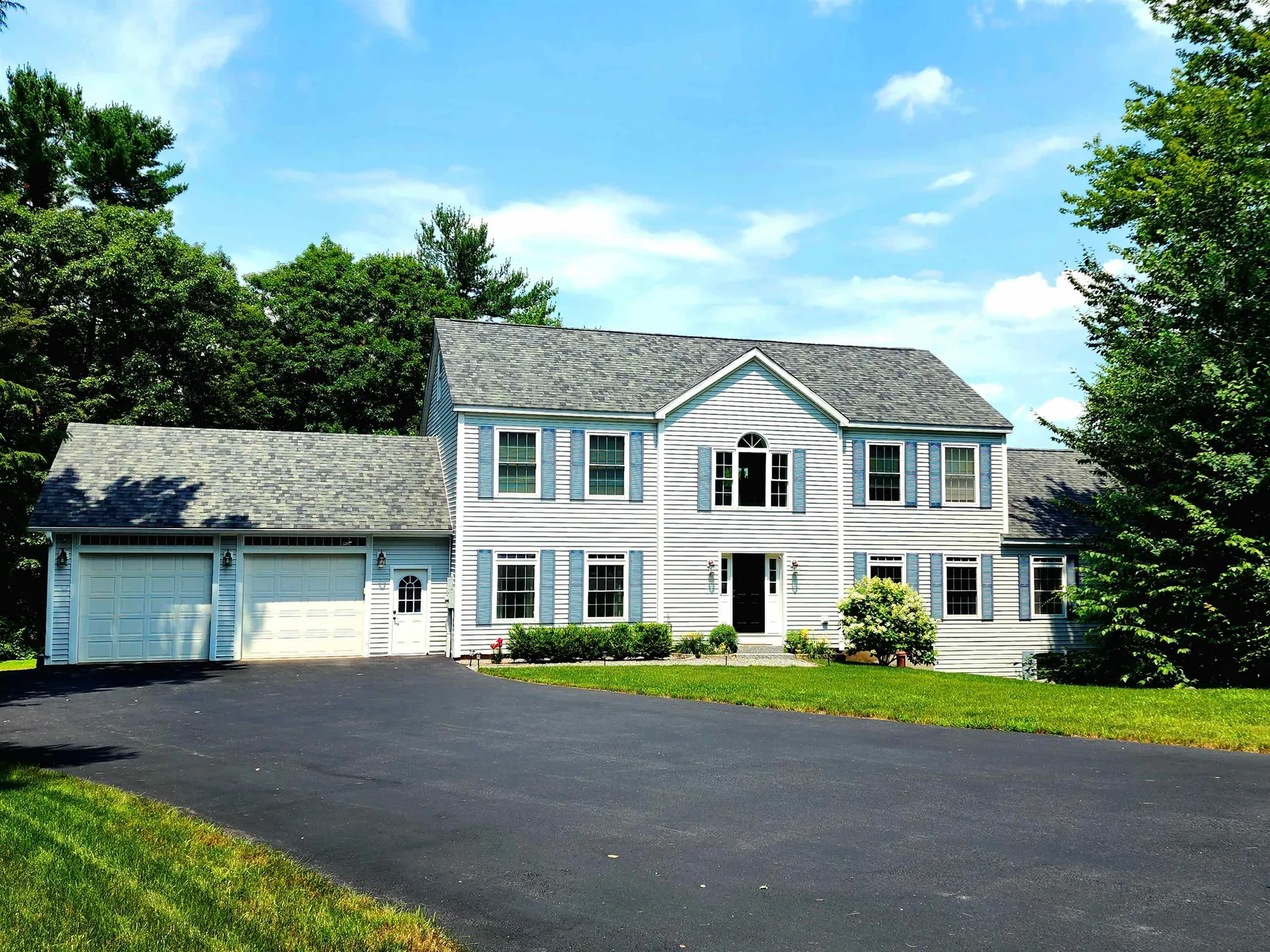 88 Phoenician Way Laconia NH 03246