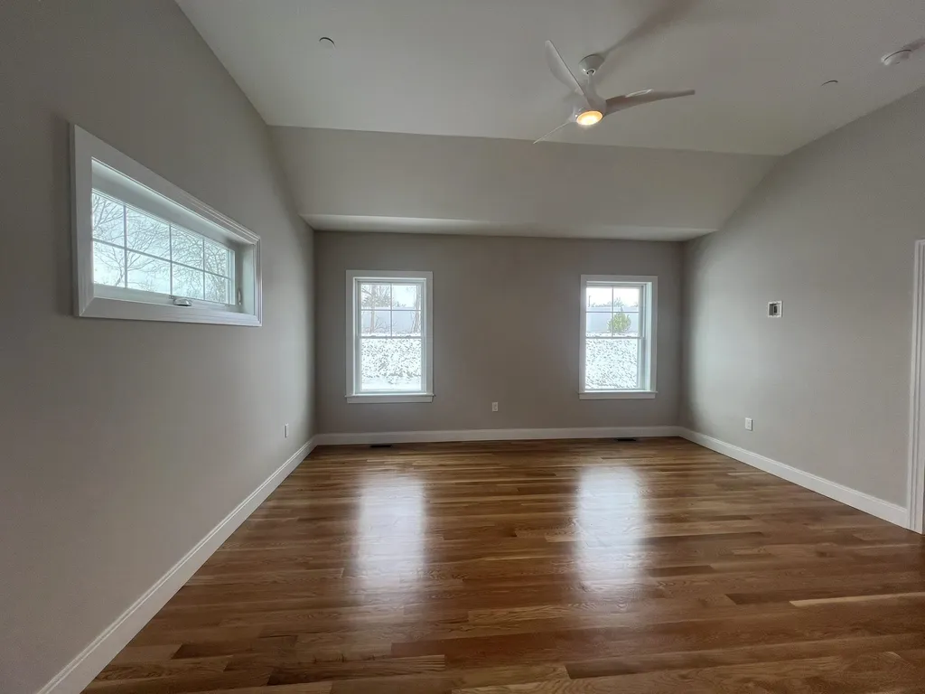 54 Sage Lane Portsmouth NH 03801