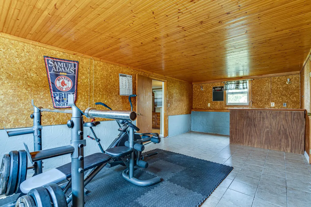 8 Chesley Avenue Somersworth NH 03878