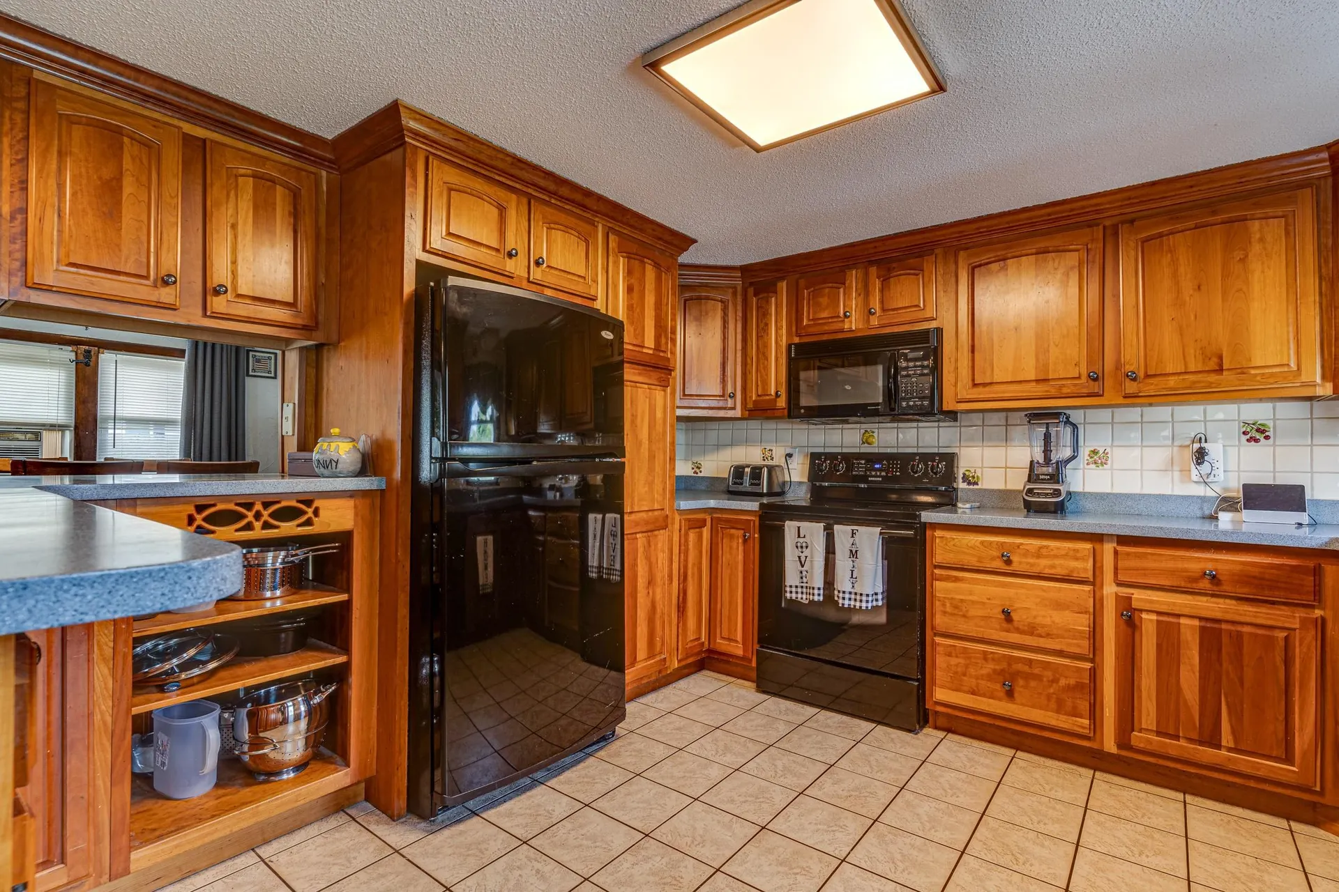 8 Chesley Avenue Somersworth NH 03878
