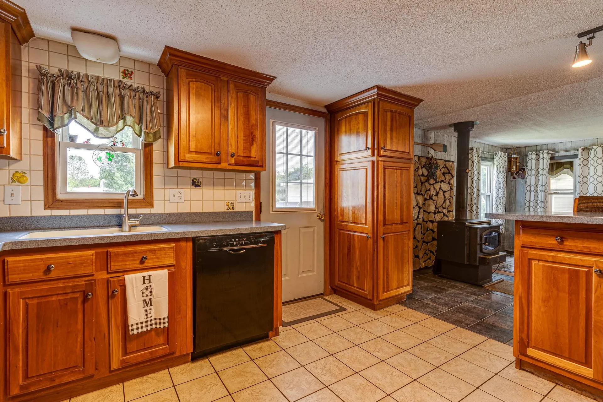 8 Chesley Avenue Somersworth NH 03878