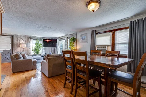 8 Chesley Avenue Somersworth NH 03878