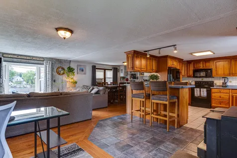 8 Chesley Avenue Somersworth NH 03878