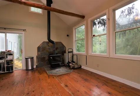 123 Exeter Road Kingston NH 03848
