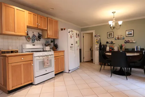 123 Exeter Road Kingston NH 03848