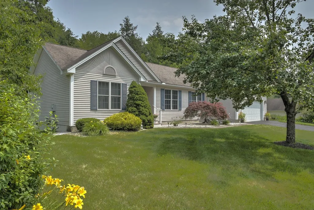 29 Mountain View Drive Keene NH 03431