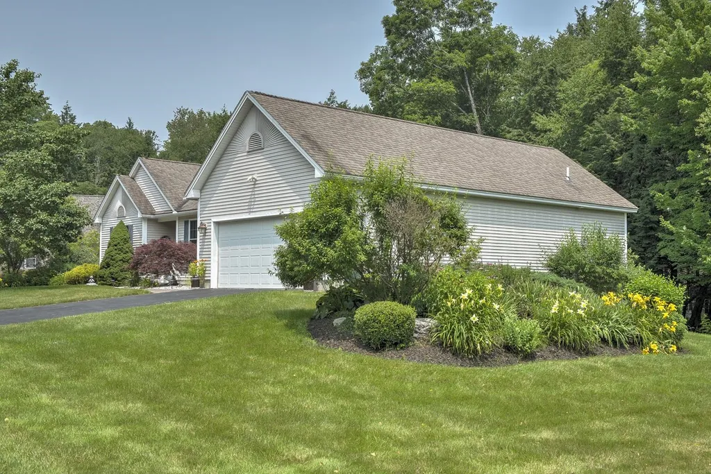29 Mountain View Drive Keene NH 03431