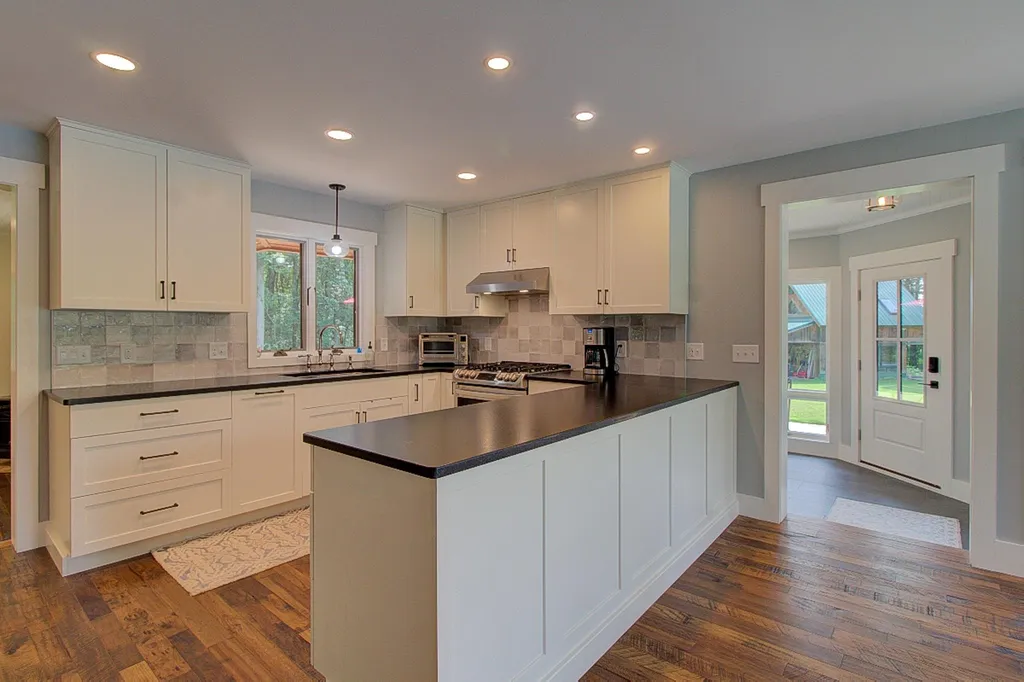 422 West Shore Road South Hero VT 05486