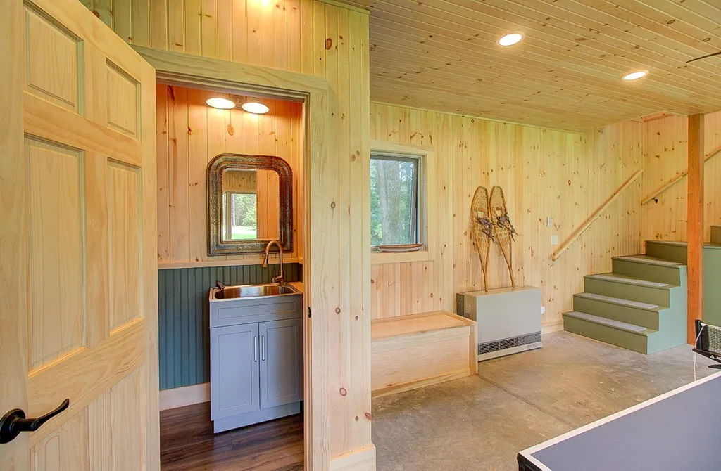 422 West Shore Road South Hero VT 05486