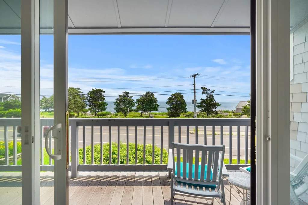 947 Ocean Boulevard Hampton NH 03842