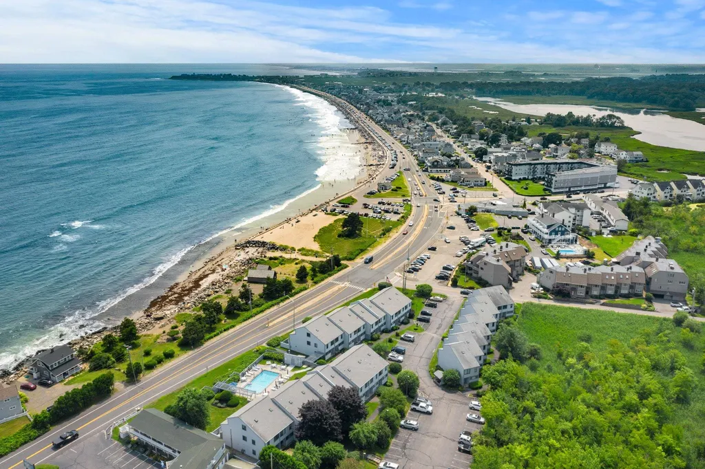947 Ocean Boulevard Hampton NH 03842