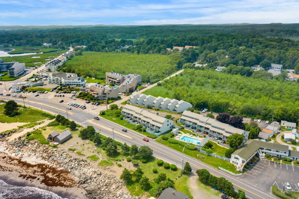 947 Ocean Boulevard Hampton NH 03842