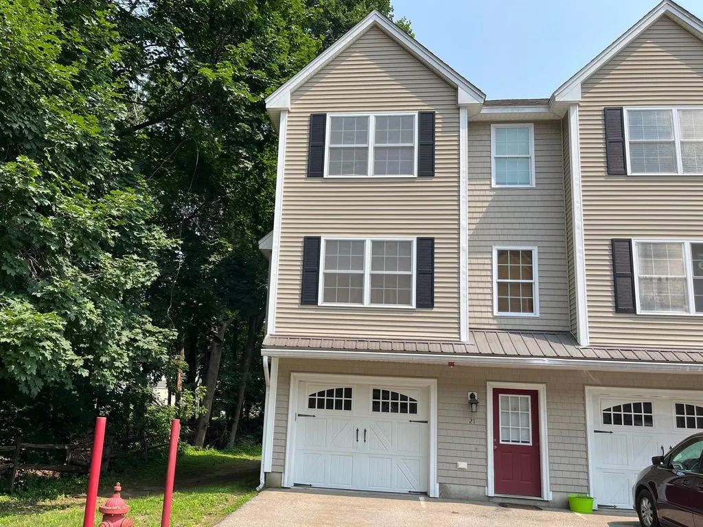 21 Townsend Drive Dover NH 03820