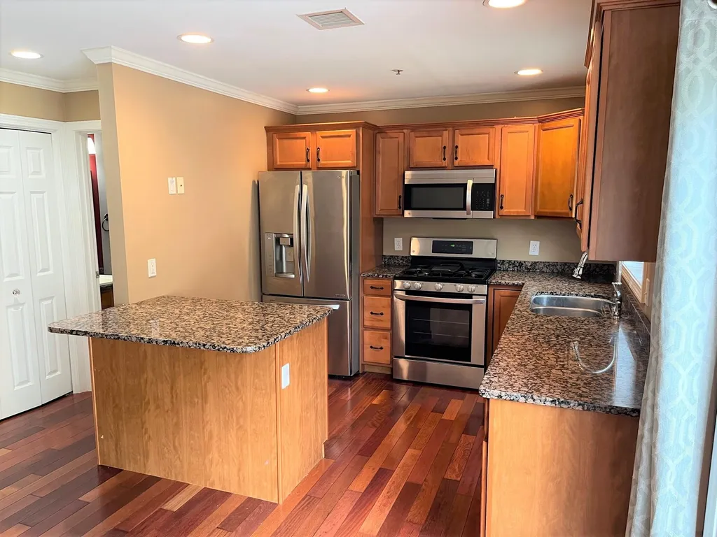 21 Townsend Drive Dover NH 03820