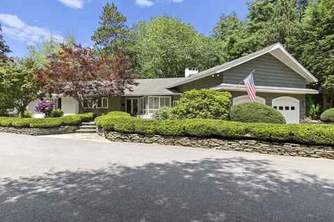 12 Bayberry Lane Exeter NH 03833