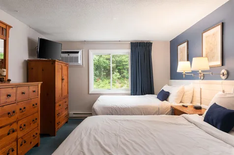 2955 White Mountain Highway Conway NH 03860