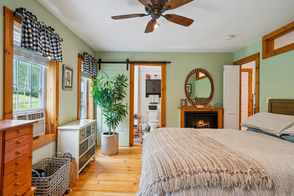 2409 South Road Woodstock VT 05091