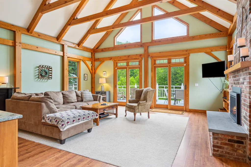 2409 South Road Woodstock VT 05091