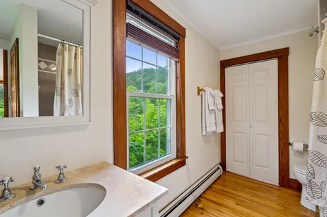 2409 South Road Woodstock VT 05091