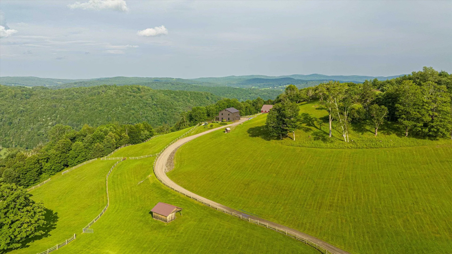 148 Bobbinshop Road Chelsea VT 05038