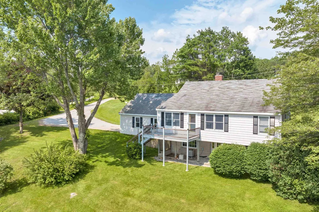 18 Twigg Street Gilmanton NH 03237