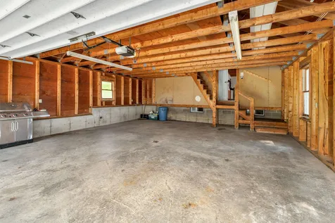18 Twigg Street Gilmanton NH 03237