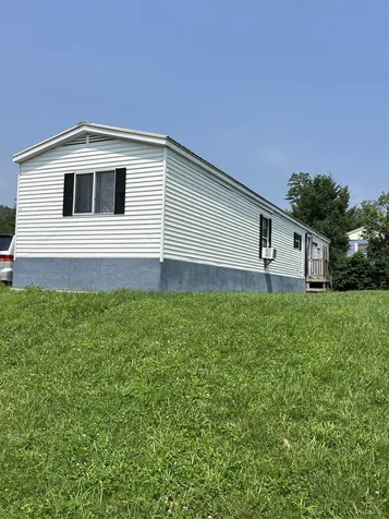 19 Fiske Place Claremont NH 03743