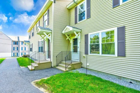162 Karatzas Avenue Manchester NH 03104