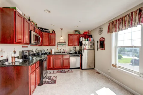 162 Karatzas Avenue Manchester NH 03104