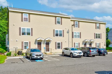 162 Karatzas Avenue Manchester NH 03104