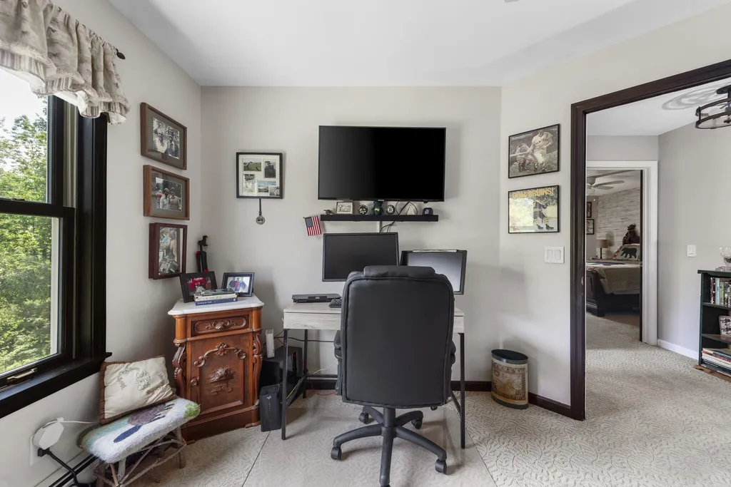 40 Upper Birch Drive Bristol NH 03222