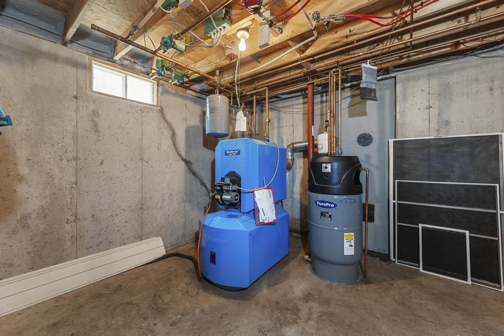 40 Upper Birch Drive Bristol NH 03222
