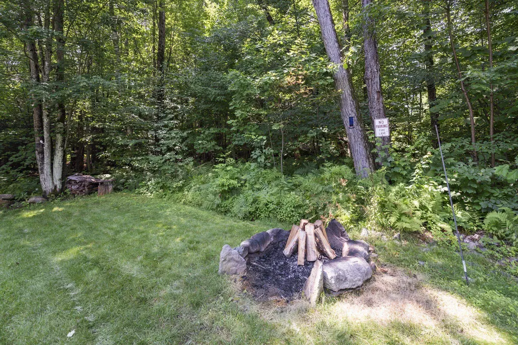 40 Upper Birch Drive Bristol NH 03222