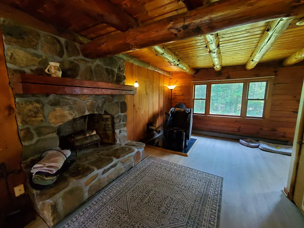 232 Kilton Pond Road Grafton NH 03240
