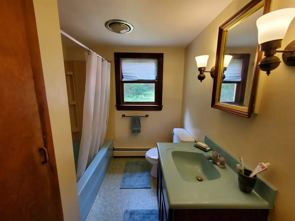 232 Kilton Pond Road Grafton NH 03240