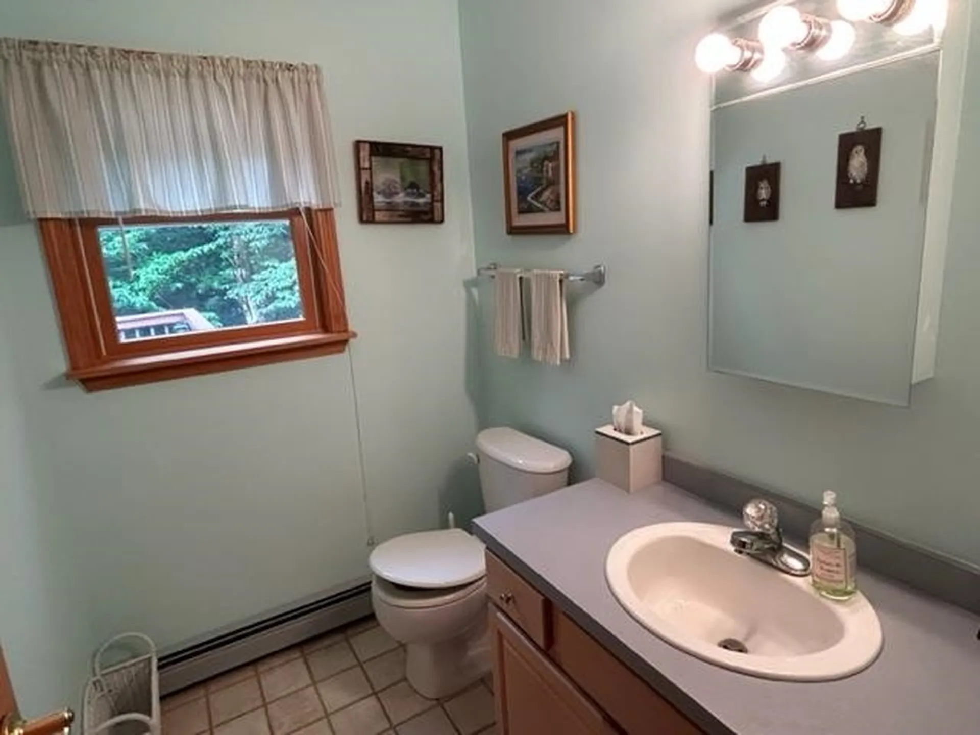 197 Burnt Hill Road New London NH 03257