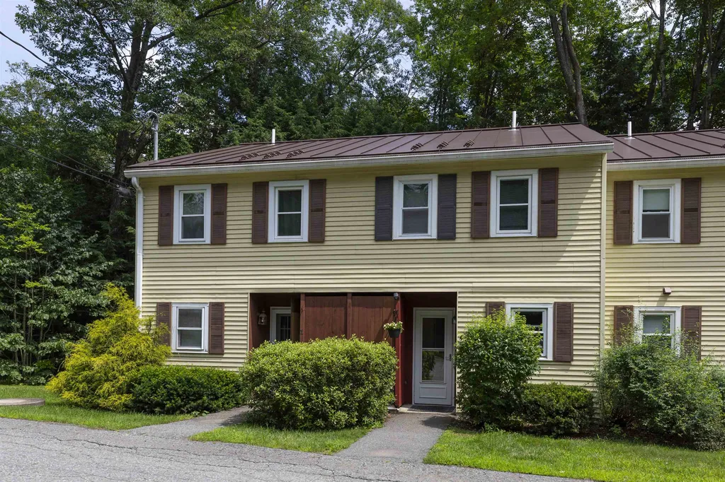 1295 Hartford Avenue Hartford VT 05001
