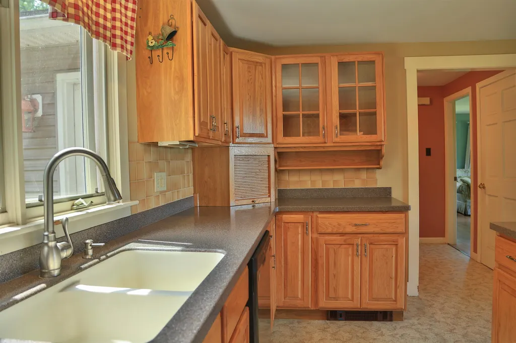 87 Buffalo Road Lancaster NH 03584
